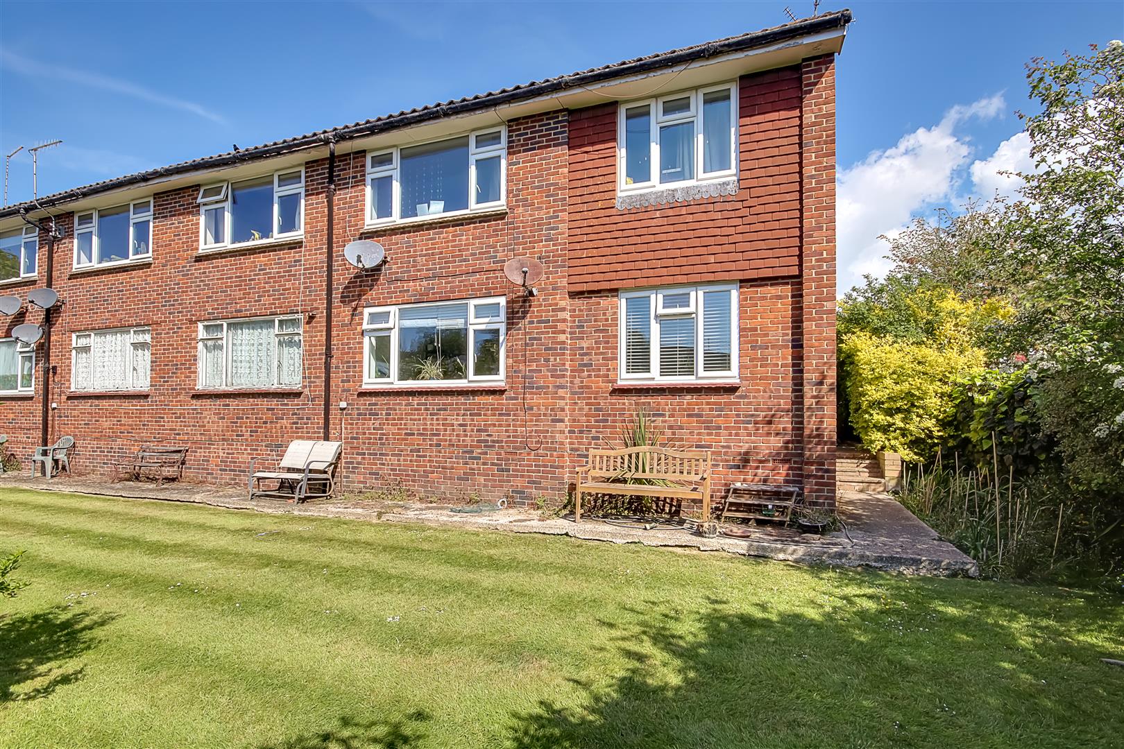 Flat - Purpose Built | Chancton Close, Worthing, BN11 | For Sale